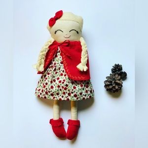 Cloth vintage style doll NWT. FREE SHIPPING